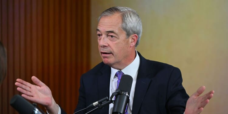 Nigel Farage LIVE: Reform UK leader to make huge announcement at press conference | Politics | News