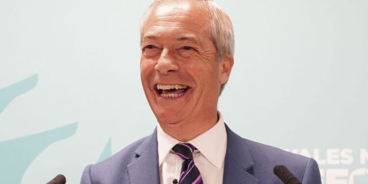 Nigel Farage and Reform UK crush poll – as Kemi Badenoch faces crunch vote | Politics | News