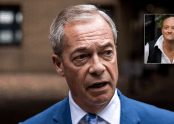 Nigel Farage issued knife-edge warning that could 'implode' Reform or hand him keys to No10