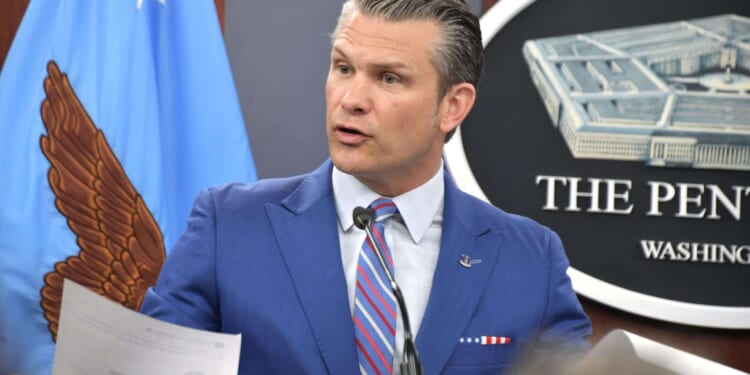 Pete Hegseth’s foolish Pentagon press policy might encourage tougher journalism