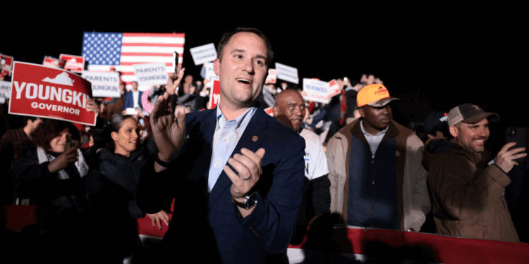 Polls Flip in Virginia Attorney General Race Following Scandal 