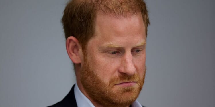 Prince Harry 'to miss' Christmas as royal expert issues savage verdict | Royal | News