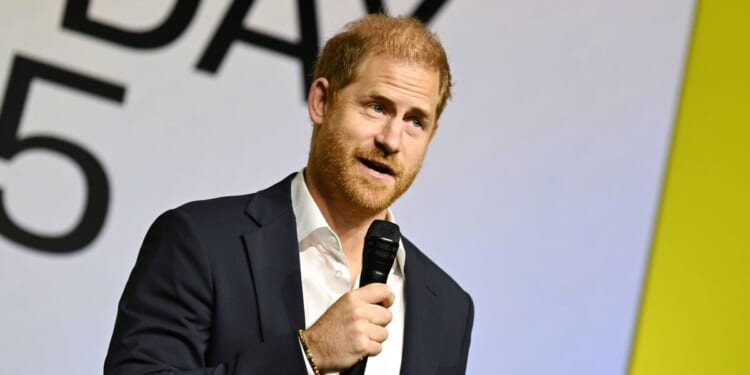 Prince Harry's staggering net worth - and how he compares to William | Royal | News