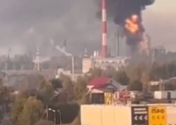 Putin humiliated as troops 'forced to buy petrol at stations' as Ukraine bombs refineries | World | News