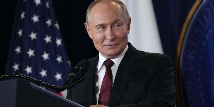 Putin puppet makes chilling 'nuclear weapons' suggestion in rage over Trump sanctions | World | News