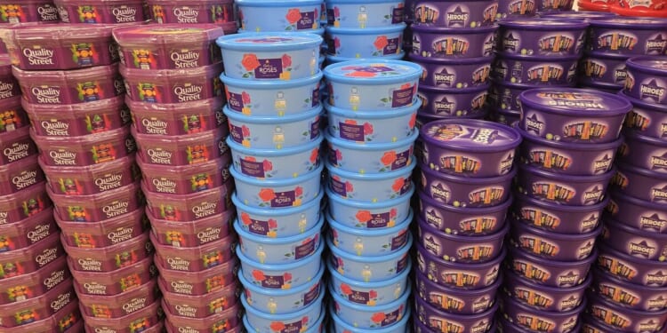 Quality Street, Heroes 550g tubs under £5 at 2 supermarkets | UK | News