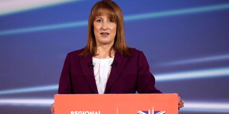 Rachel Reeves issued damning verdict by voters ahead of the Budget | Politics | News