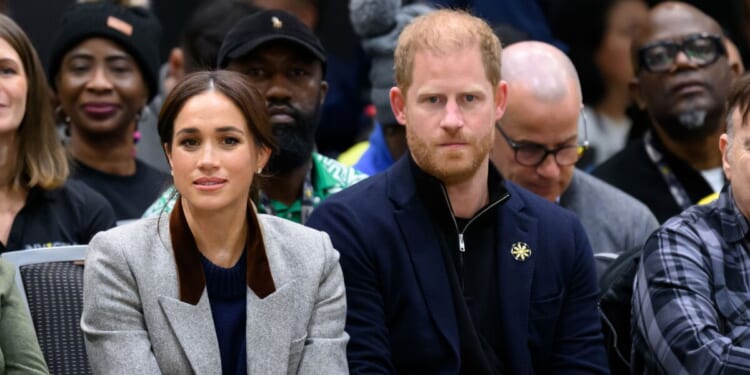 Real reason Meghan and Harry don't want their children's faces online | Royal | News