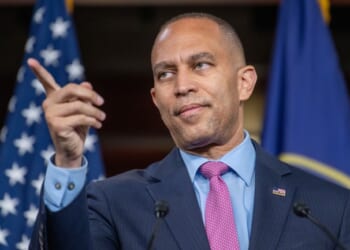 Reporter Crushes Dems' Position on Their Gov't Shutdown While Jeffries Flails – RedState