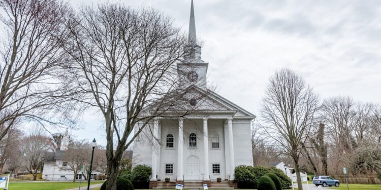 Resurgence of Religious Activity in US? Here's What Data Show