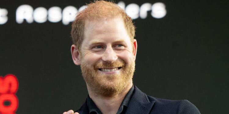 Royal Family LIVE: Prince Harry dealt new charity blow over 'disrespec | Royal | News