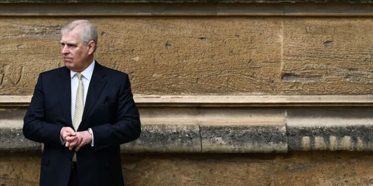Royal fans vote whether Andrew should be forced out of Royal Lodge | Royal | News