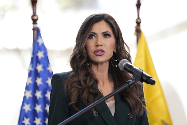Sec. Noem Brings the Facts Straight to the American People on Airport Delays, Schumer Shutdown – RedState