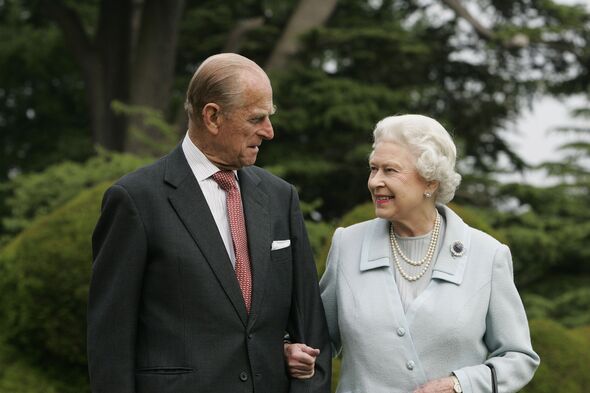 Queen & Duke of Edinburgh Diamond Wedding Anniversary Queen & Duke of Edinburgh Diamond Wedding Anniversary