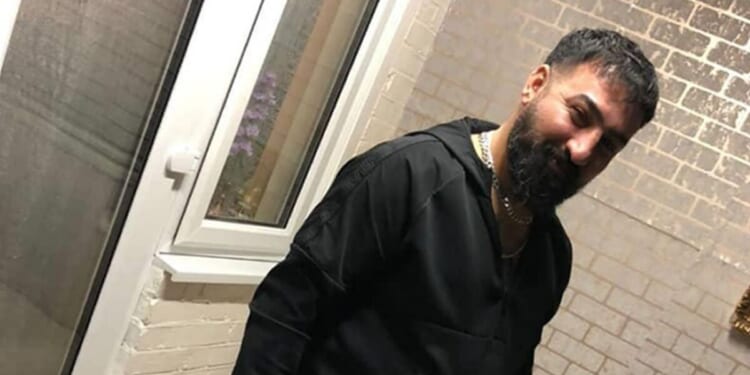 Smirking smuggler who sneaked migrants into UK 'too depressed for court' | UK | News