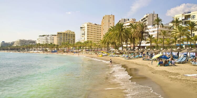 Spanish seaside towns loved by Brits invaded by bloody Nordic gangs | World | News