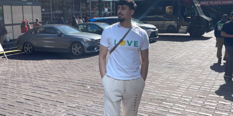 Supreme Court to review federal gun ban for drug users