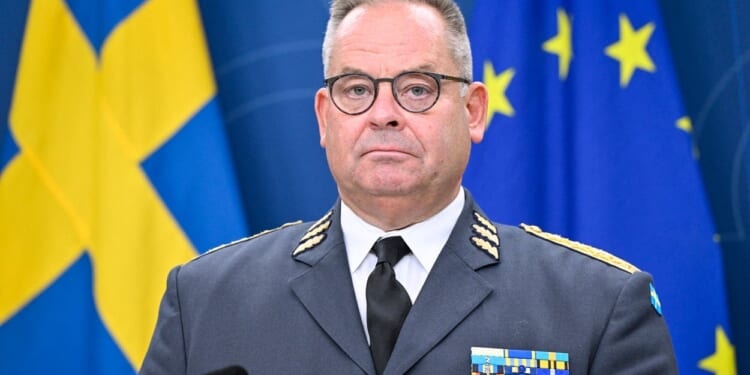 Sweden’s Top Military Leader Deflates Rumors of Nuclear Program