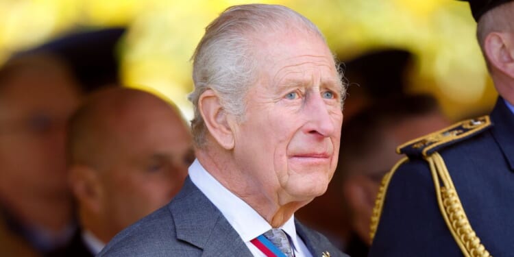 The 1 move the King could make that would 'reopen old wounds' after Andrew's humiliation | Royal | News