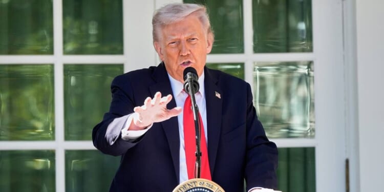 Trump bizarrely calls White House official 'Darth Vader' | US | News