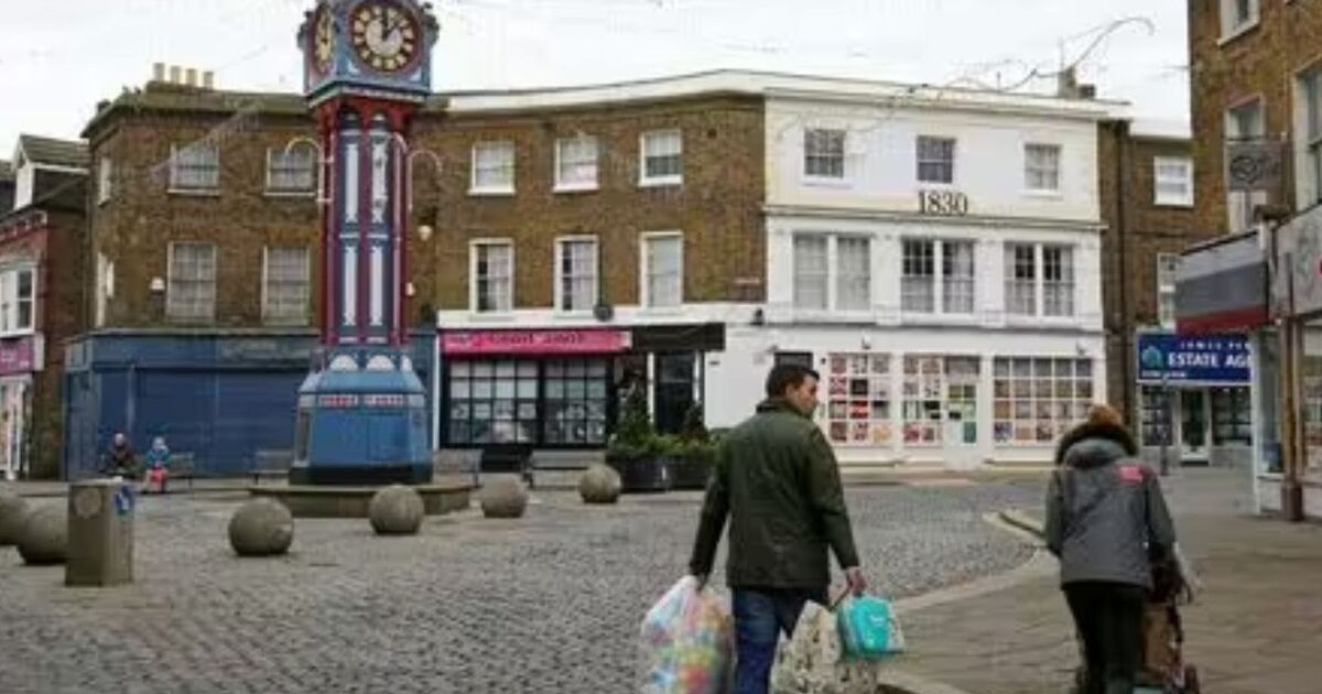 UK ‘seaside ghost town’ full of empty shops gets £20m for high street | UK | News