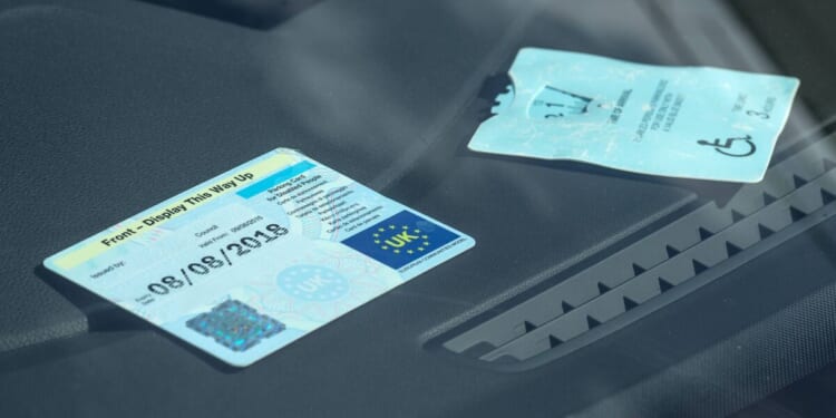 Update on calls for people in NHS queues to get Blue Badges | UK | News