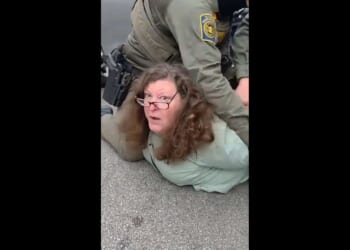 Video shows Border Patrol agents arresting a Chicago TV producer