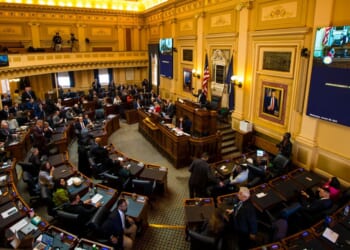 Virginia Democrats Push Redistricting Plan Before Elections