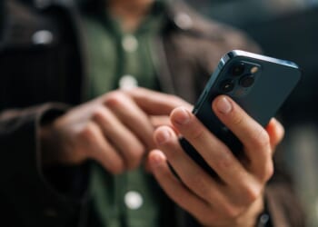 Warning to 15 million O2 mobile customers after major change | UK | News