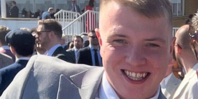 Young Brit partying in Ibiza found dead in hotel room after feeling sick | UK | News