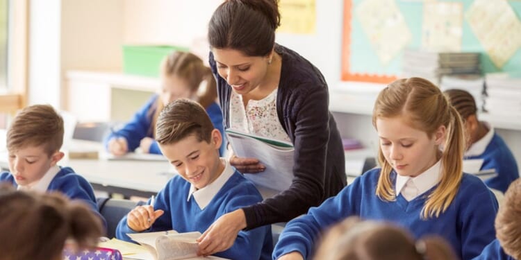 ‘Serious concern’ over cuts to bursaries for trainee RE teachers