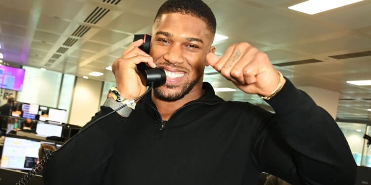 Anthony Joshua, 36, lined up for sensational boxing fight at last minute after 14 months away from the ring