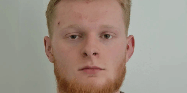 'Anglo Jihadi' Muslim convert guilty of bomb and chemical attack plot on major UK shopping centre