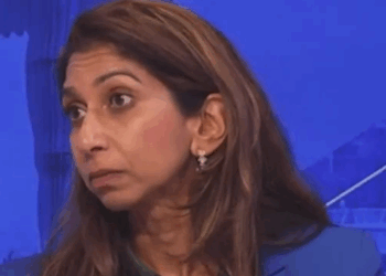 Suella Braverman slams 'scared' Rachel Reeves for 'sticking two fingers up at GB News viewers' in latest betrayal