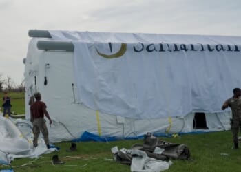Samaritan's Purse deploys field hospital to Jamaican town