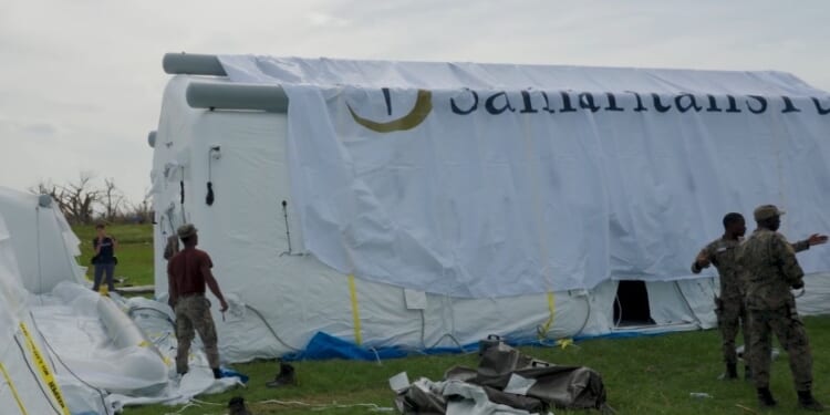 Samaritan's Purse deploys field hospital to Jamaican town