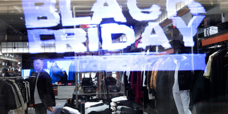 How to avoid Black Friday overspending