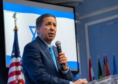 Pastor Victor Tiburcio, host and senior pastor of Breath of Life Church, addresses participants at the event.