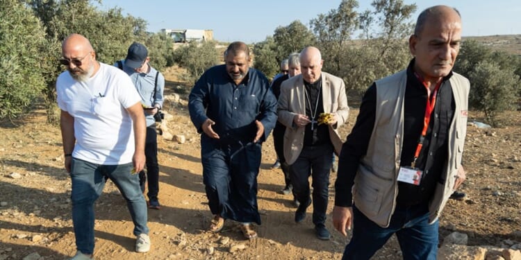 Israeli police order C of E delegation to leave West Bank village after stand-off with armed settlers