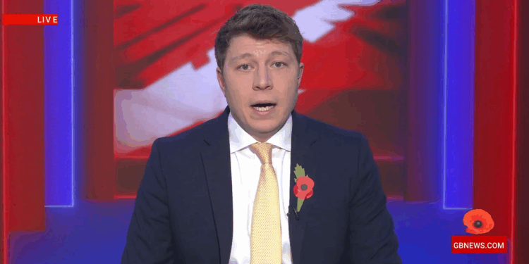 'Keir Starmer has brass neck laying a wreath on Remembrance Day'