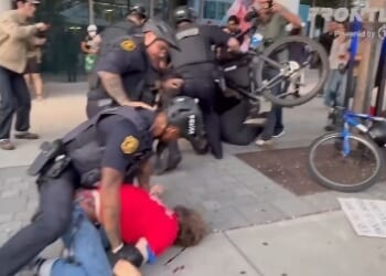 Violent protests erupt outside TPUSA tour stop at UC Berkeley