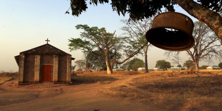 5 Christians killed,44 injured in Muslim attack for selling pork