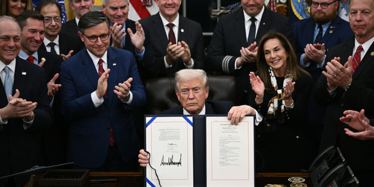 Trump's week in review: Syrian president visit, shutdown ends