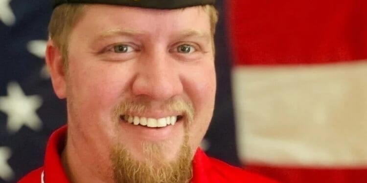 Texas activist, Navy veteran facing felony over Facebook meme