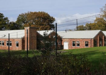 Thousands chant ‘Starmer out' as they protest against plan to house asylum seekers