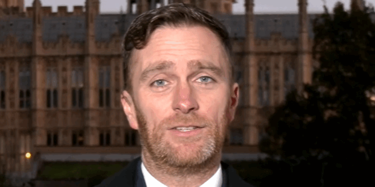 Labour's asylum reforms SHREDDED on GB News as Tory MP blasts 'gimmicks