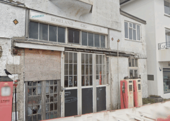 Neighbour row erupts over contentious bid to save gig club