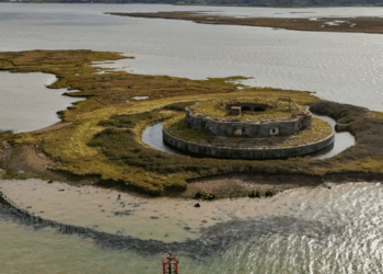Fort Darnet goes on market for £50k... but you'll need boat journey to get there