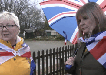 Migrant crisis: Crowborough residents unleash rage on GB News over Labour plans to house hundreds of migrants in army camp