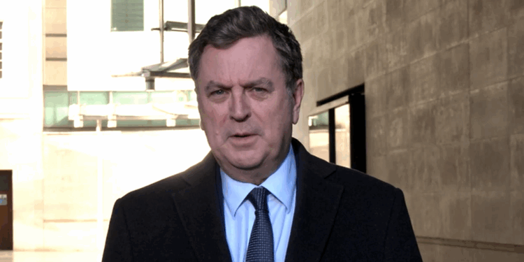 Rachel Reeves must 'step aside' if her Budget slings more tax at pensioners, Mel Stride blasts